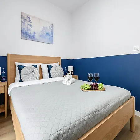 Appartement House In France Near Du Bourg *