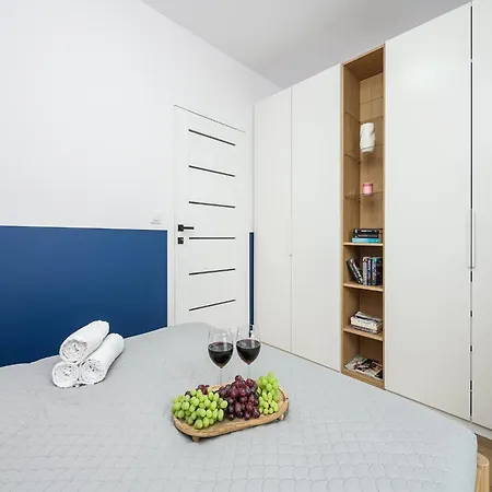 Appartement House In France Near Du Bourg *
